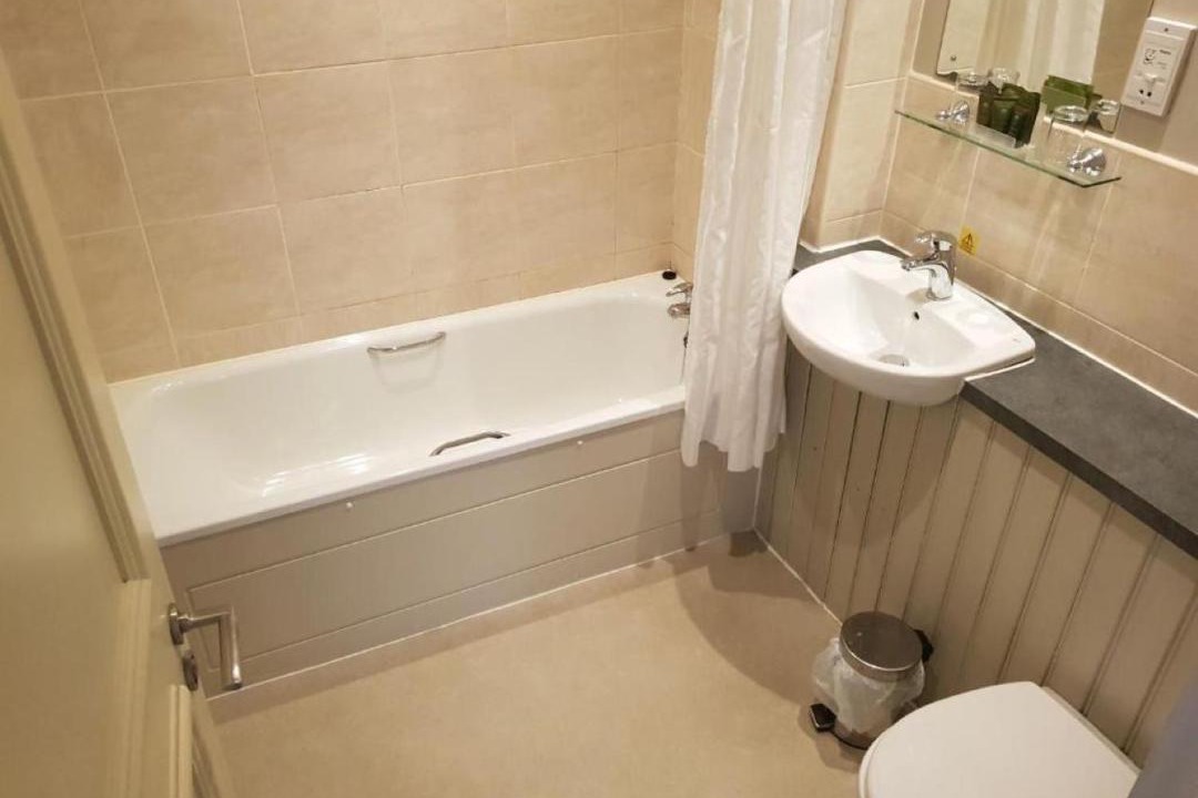 Photo of Bathroom in Saint Clears
