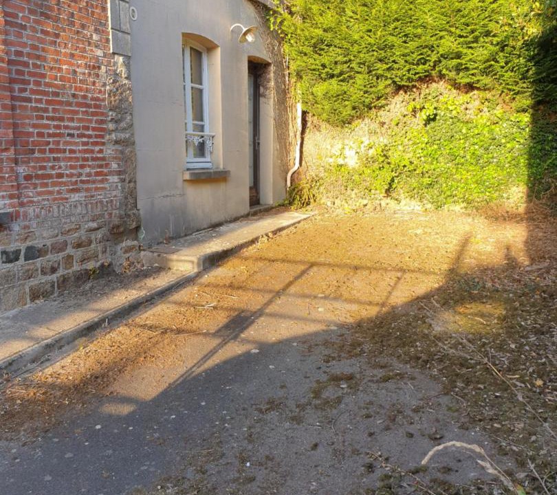 Photo of Others in Saint-Cyr-du-Bailleul