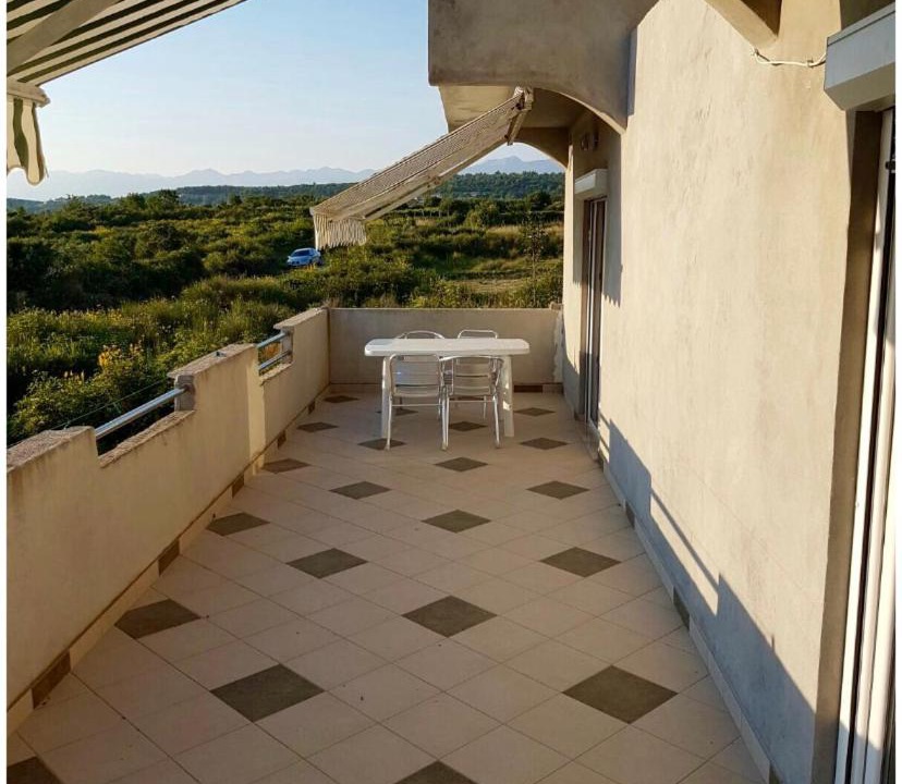 Photo of Patio Balcony in Razanac