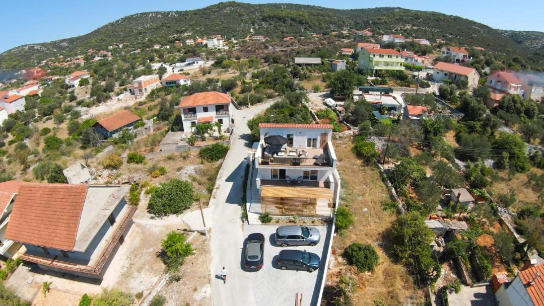 Photo of Buildings in Vinisce