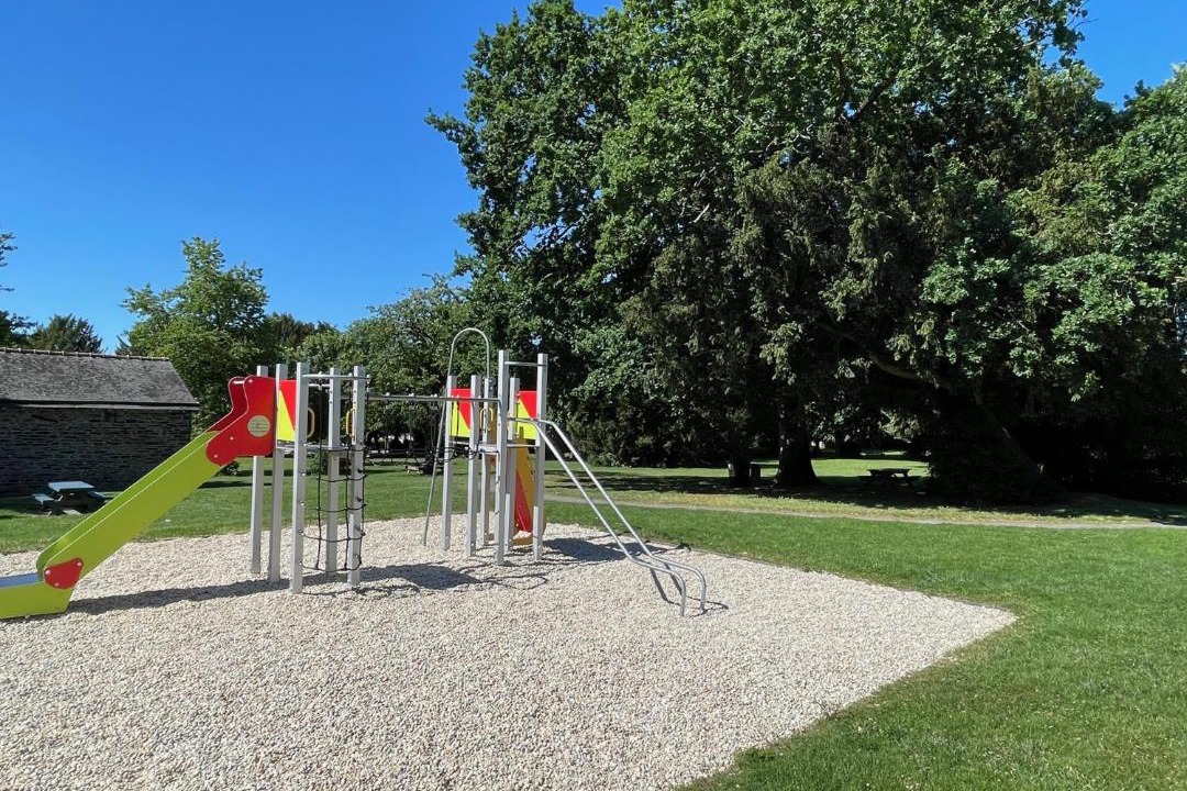 Photo of Others in Retiers