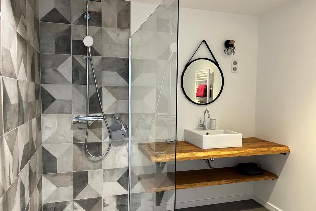 Photo of Bathroom in Chateauneuf-de-Galaure