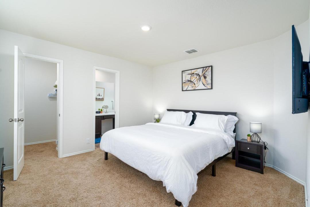 Photo of Bedroom in Converse