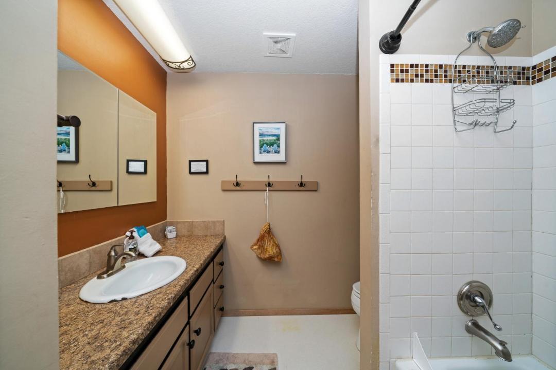 Photo of Bathroom in Manzanita