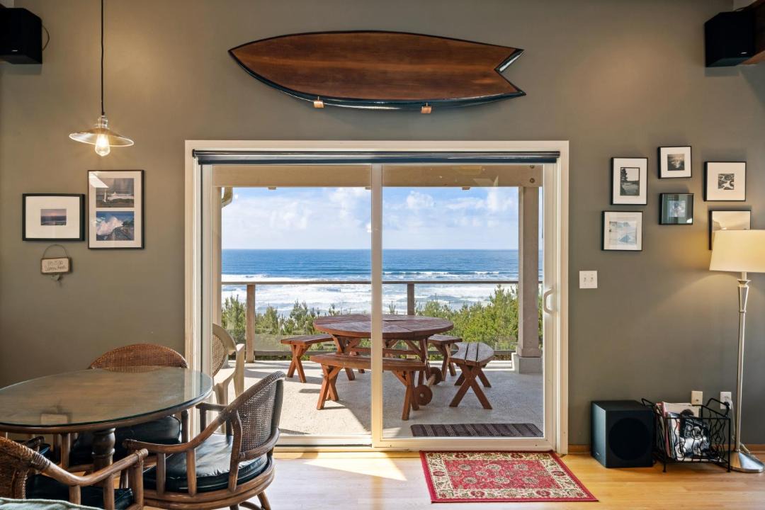 Photo of Livingroom in Manzanita