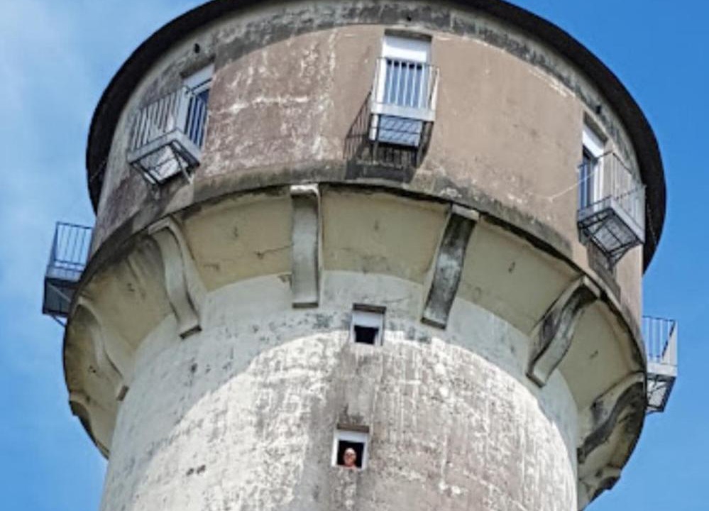 Photo of Buildings in Daon