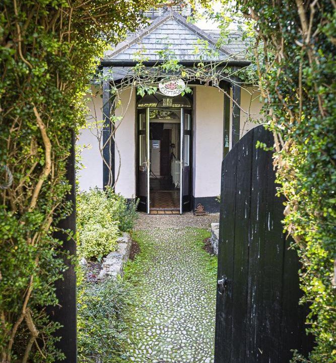 Photo of Buildings in Babbacombe