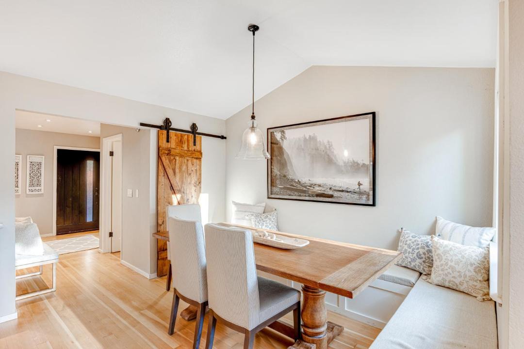 Photo of Livingroom in Glen Ellen