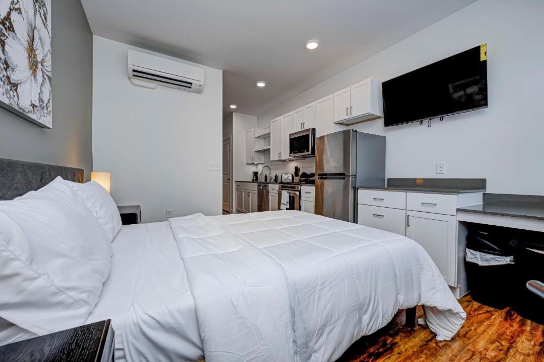 Photo of Bedroom in Fountain Square