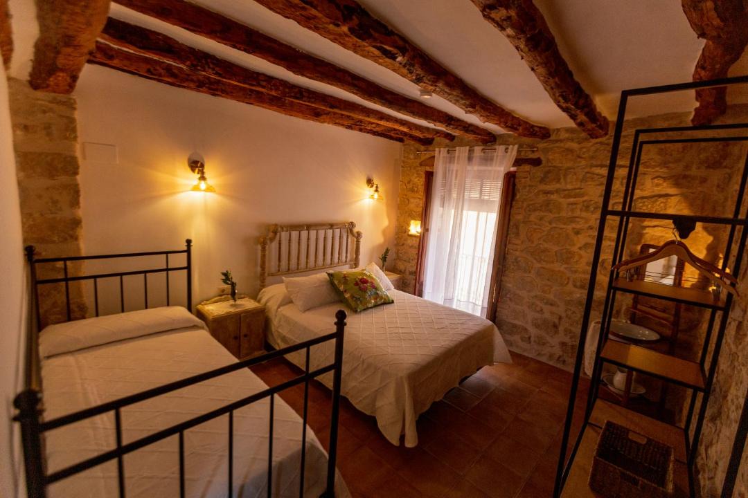 Photo of Bedroom in Bot