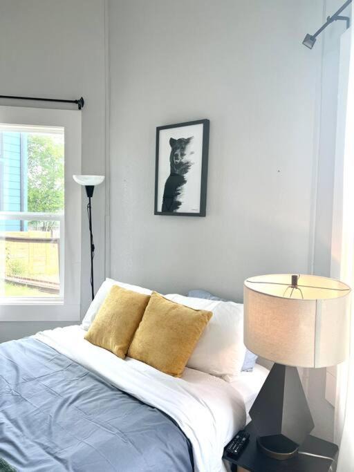 Photo of Bedroom in Near East Side
