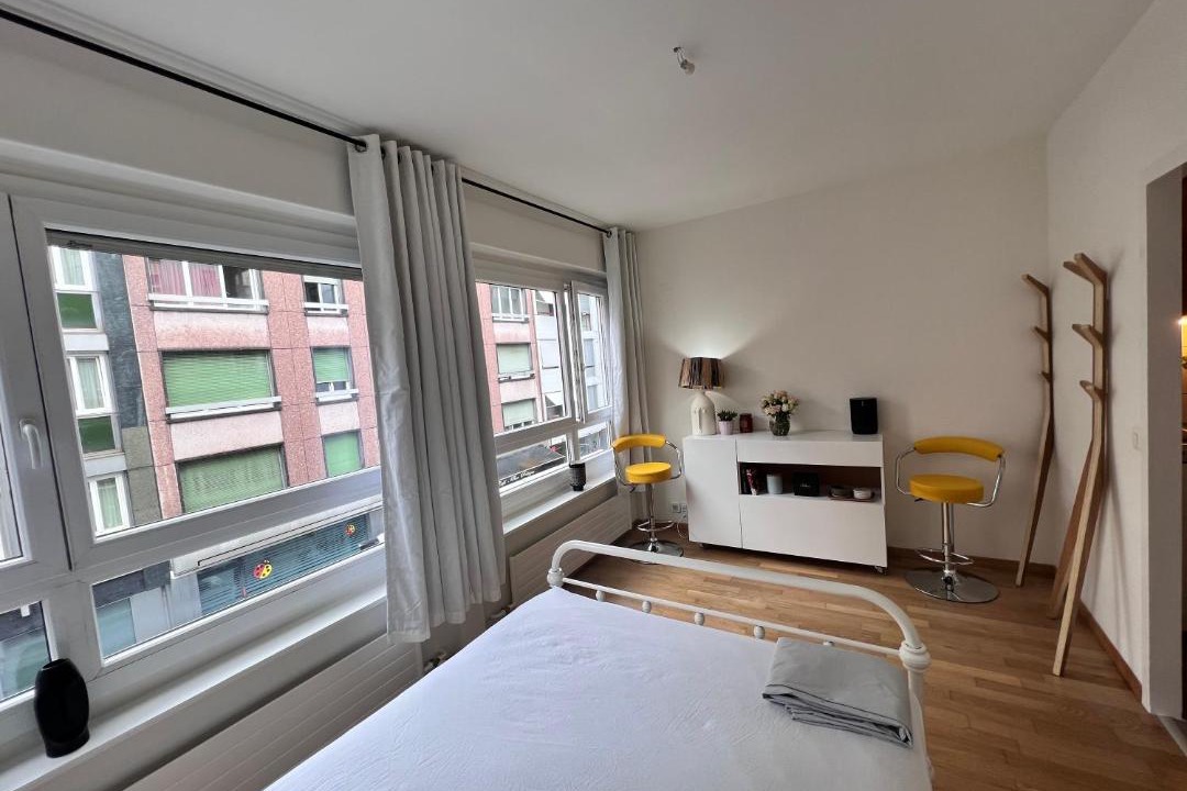 Photo of Bedroom in Paquis Navigation