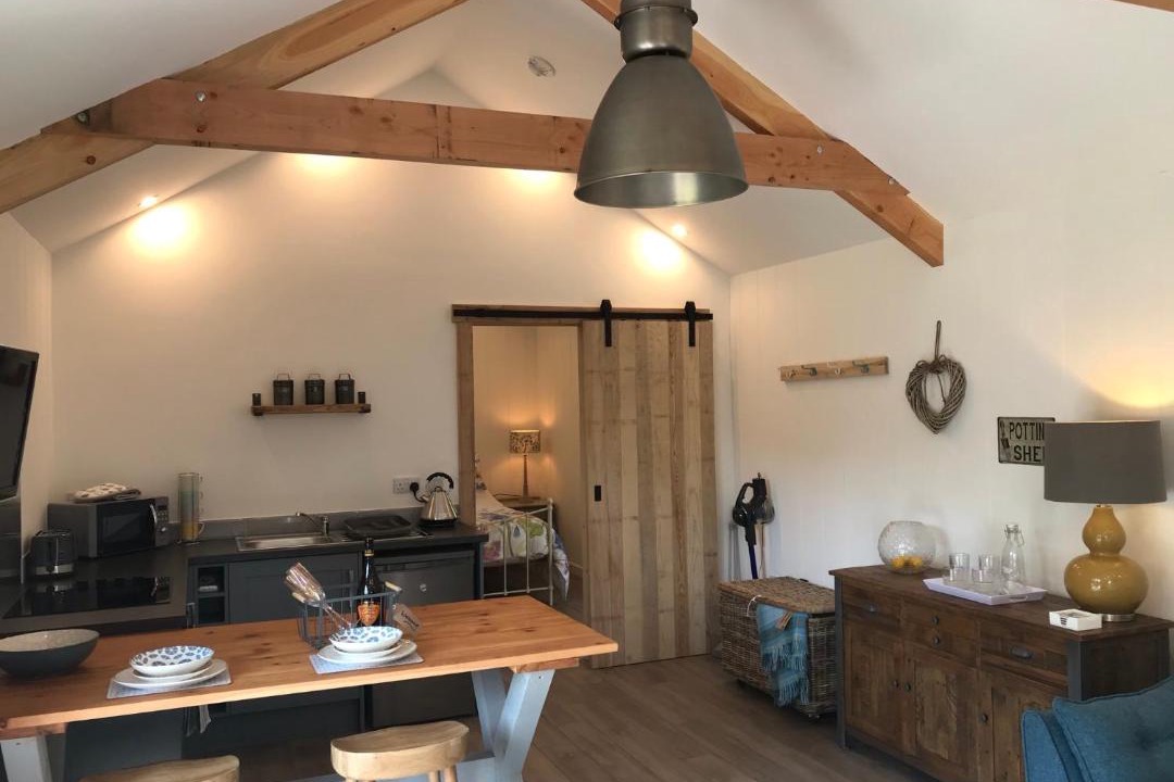 Photo of Others in Carlyon