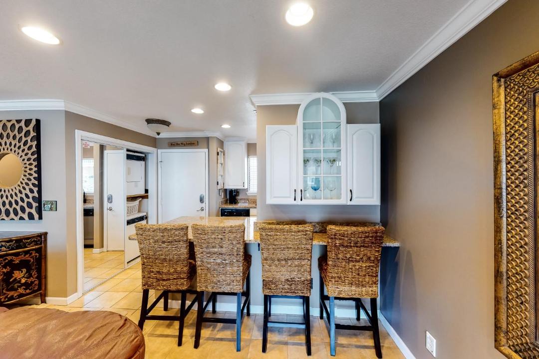 Photo of Others in Holiday Isle