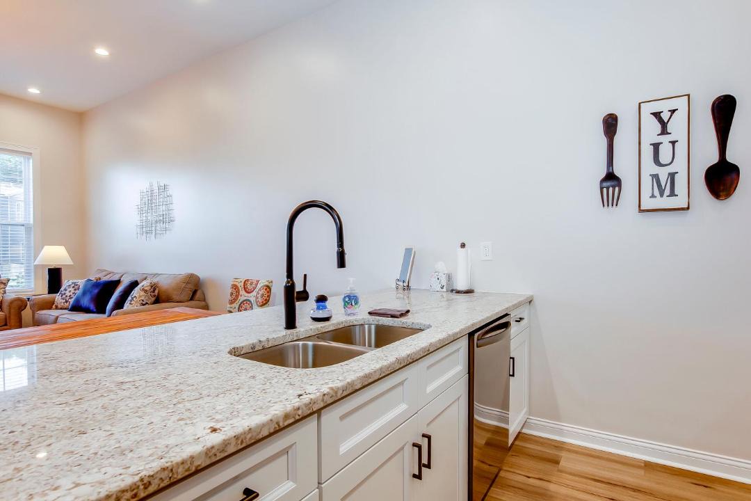 Photo of Kitchen in Shelby Park