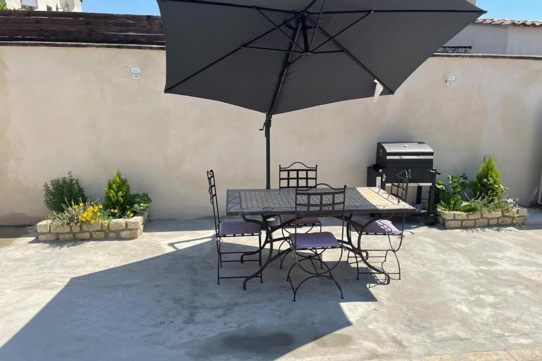 Photo of Patio Balcony in Carpentras