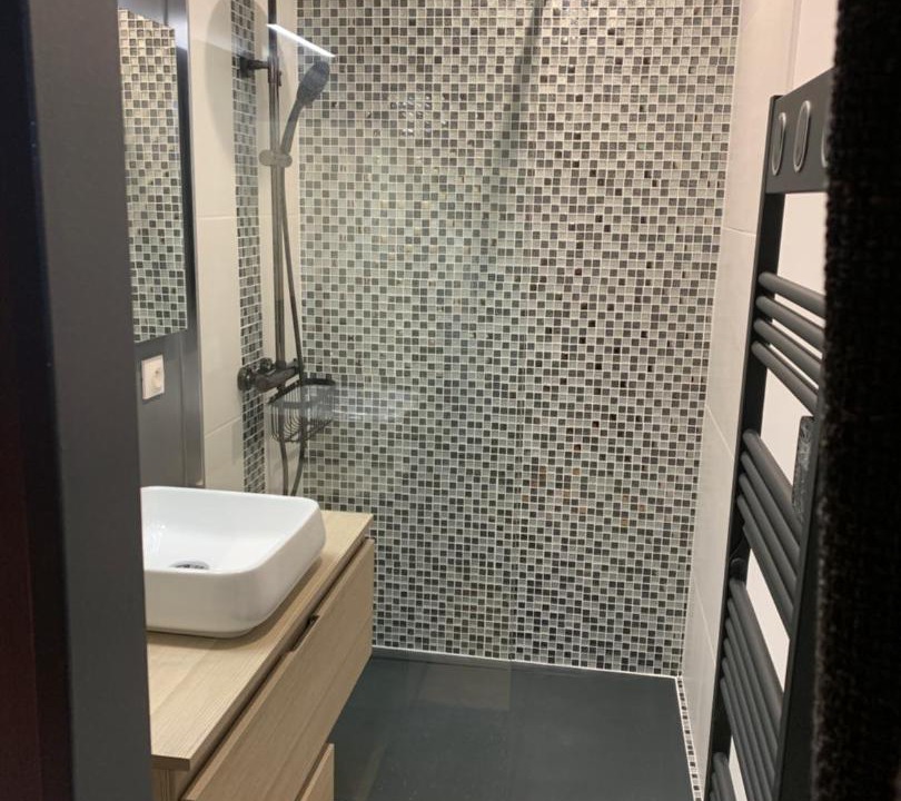 Photo of Bathroom in Romilly-sur-Andelle