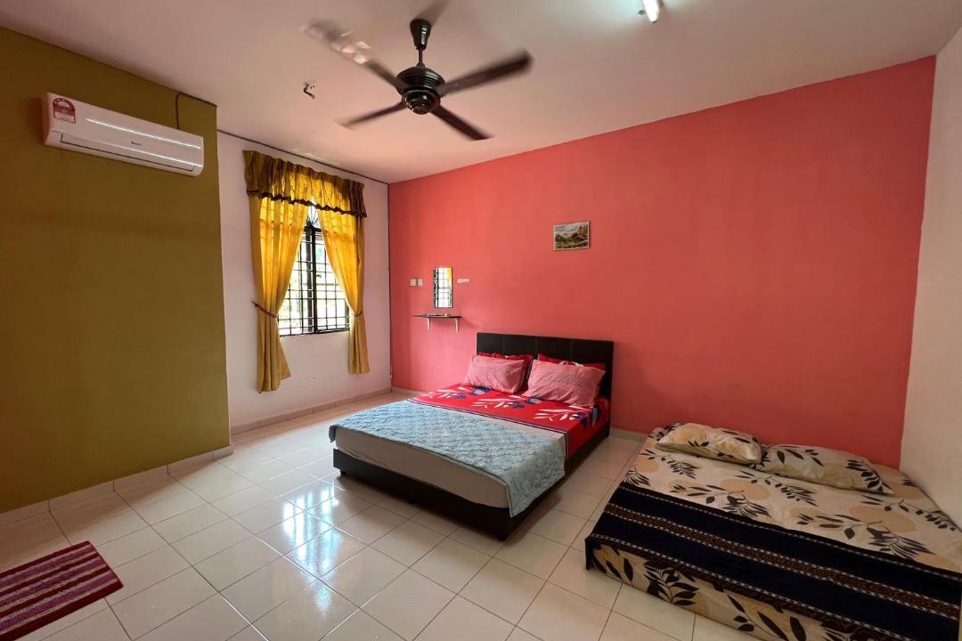 Photo of Bedroom in Kampung Tembok