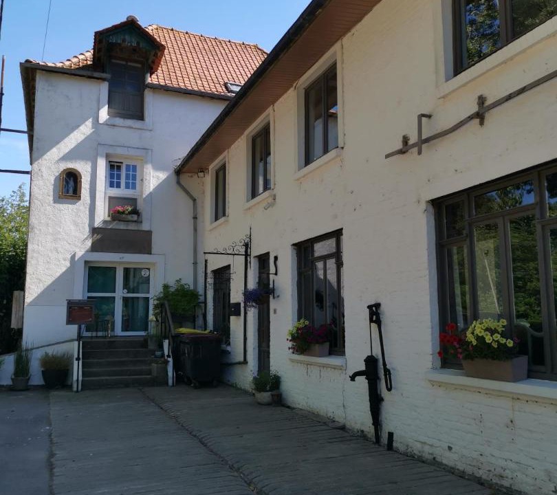 Photo of Buildings in Clerques