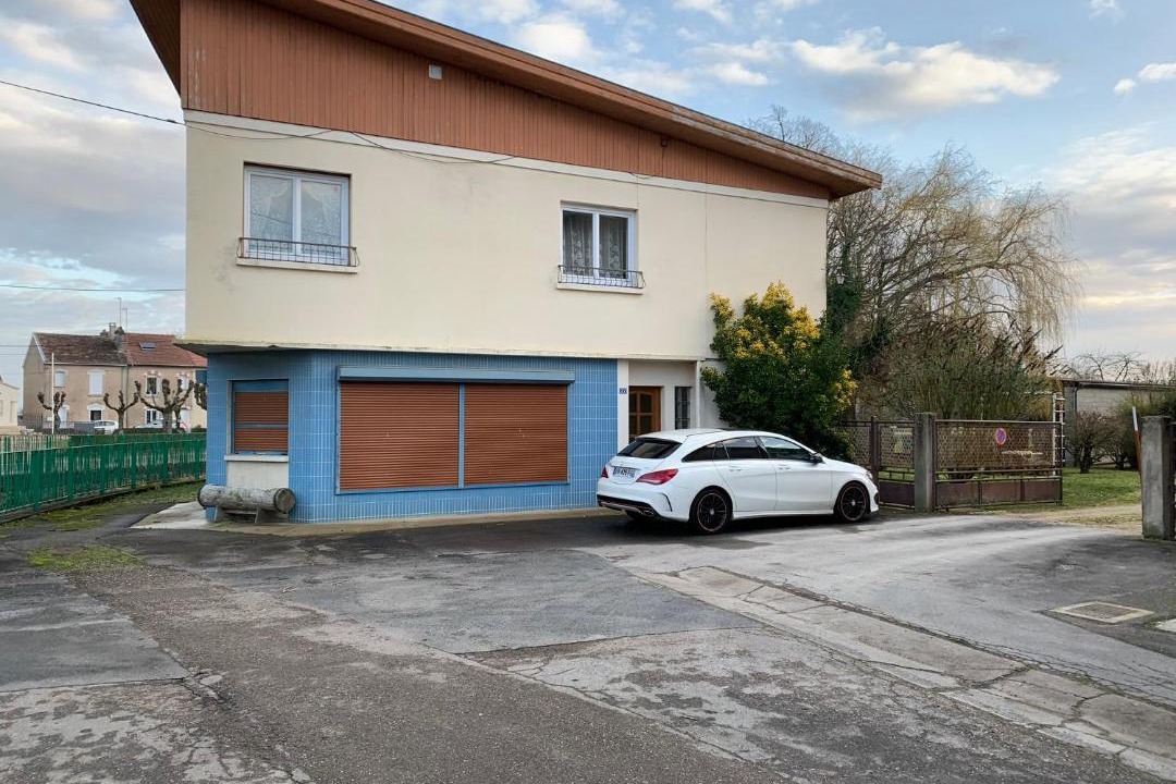 Photo of Buildings in Fresnes-en-Woevre