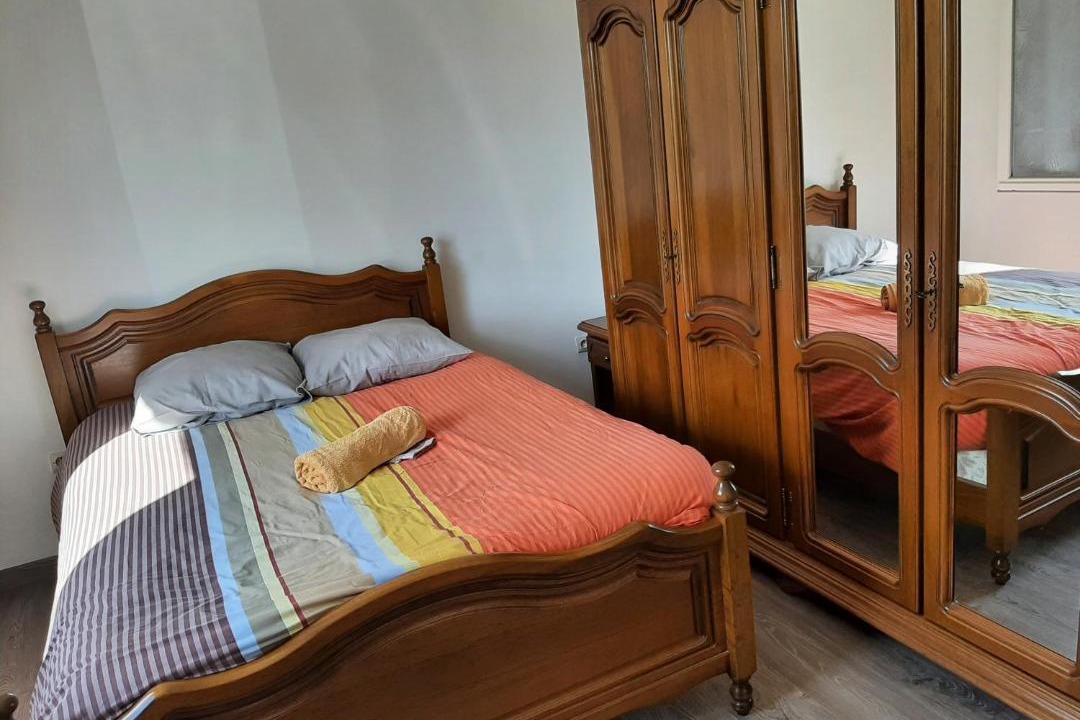 Photo of Bedroom in Mezieres sous Lavardin