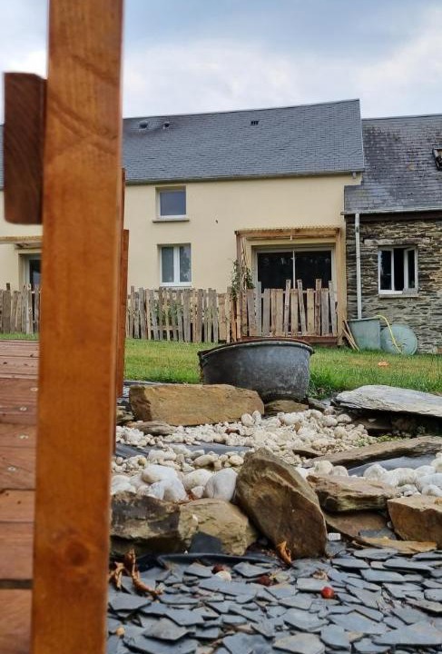 Photo of Others in Livry