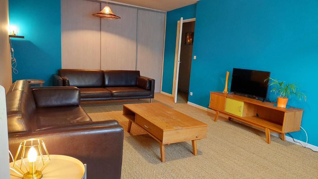 Photo of Others in Voiteur