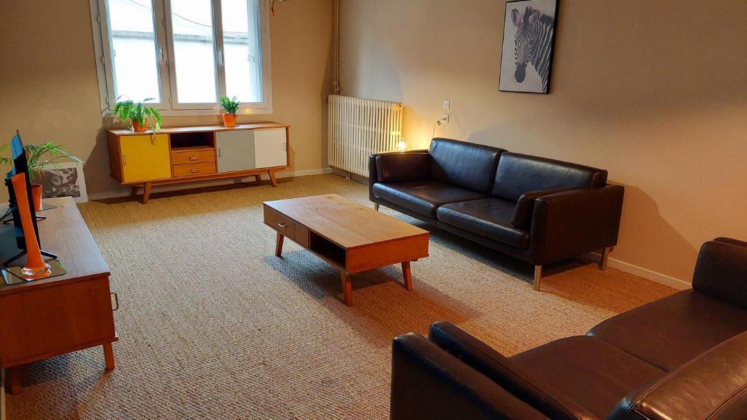 Photo of Others in Voiteur