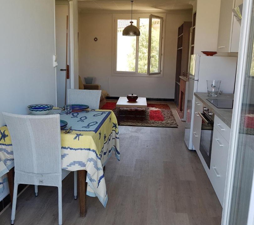 Photo of Livingroom in Le Mourillon
