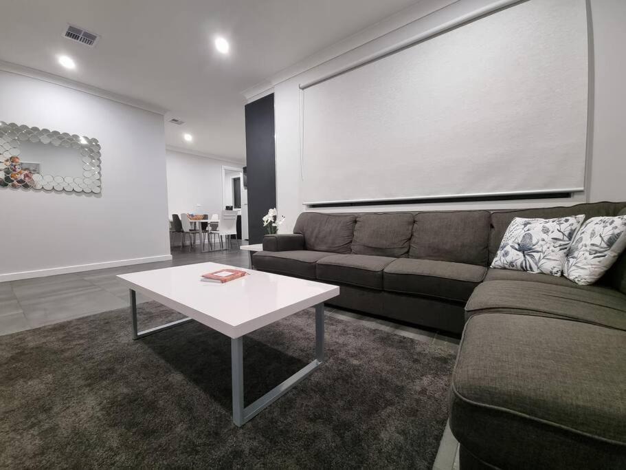 Photo of Livingroom in St. Kilda East