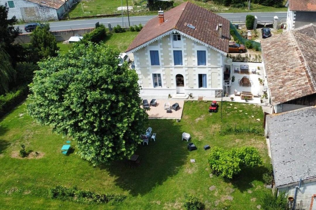 Photo of Others in Montendre