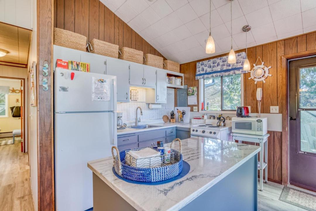 Photo of Kitchen in Manzanita