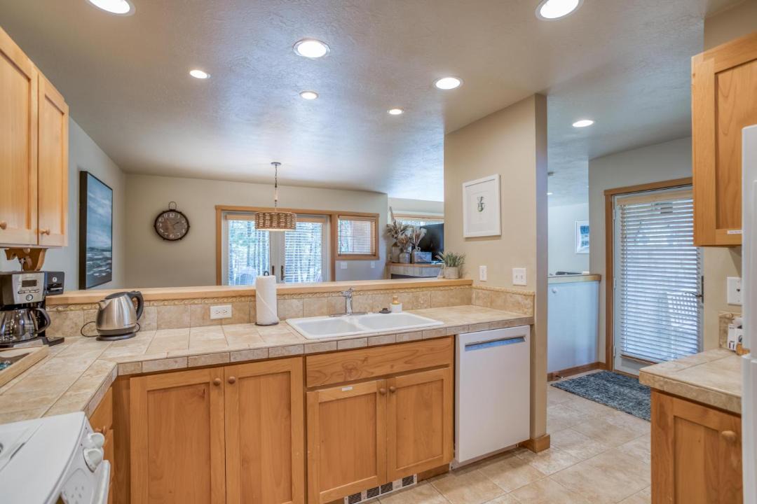 Photo of Others in Shorepine Village