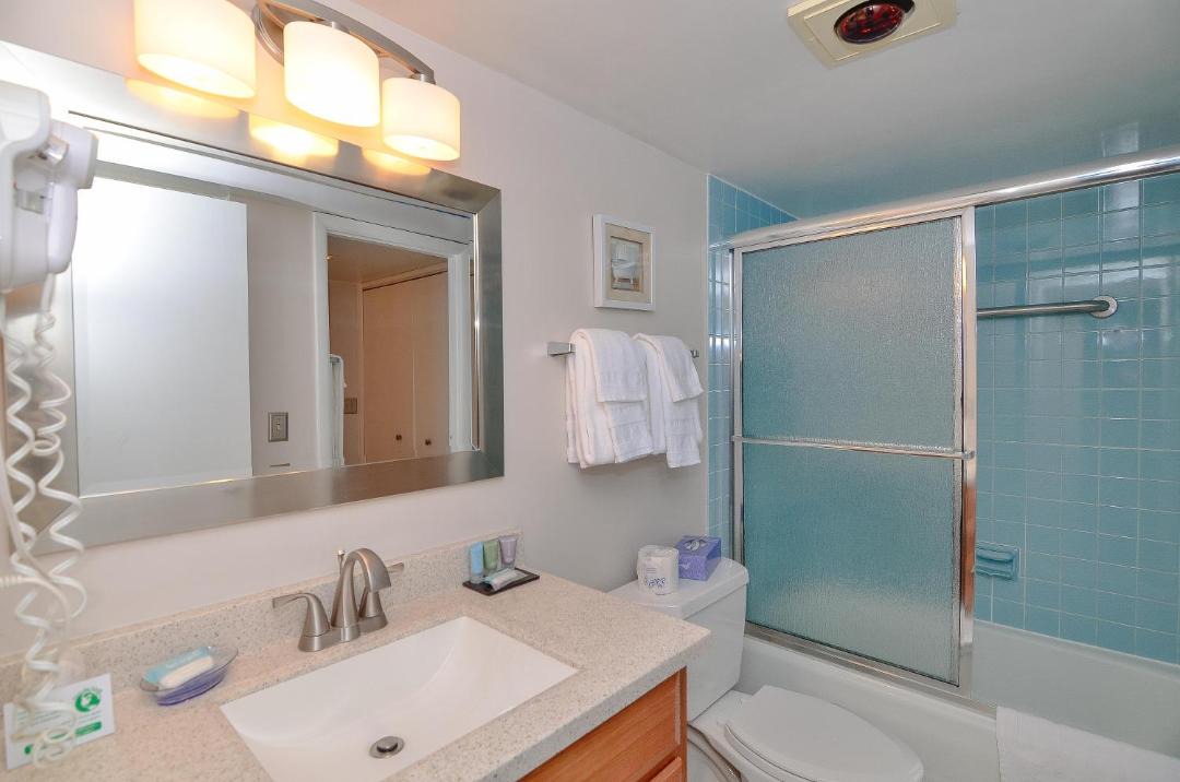 Photo of Bathroom in Thayerville
