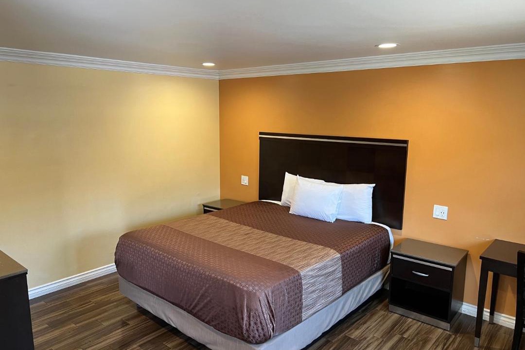 Photo of Bedroom in Walnut Valley