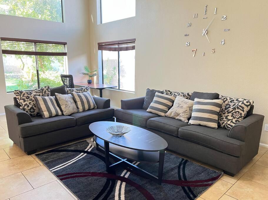Photo of Livingroom in Springfield Park