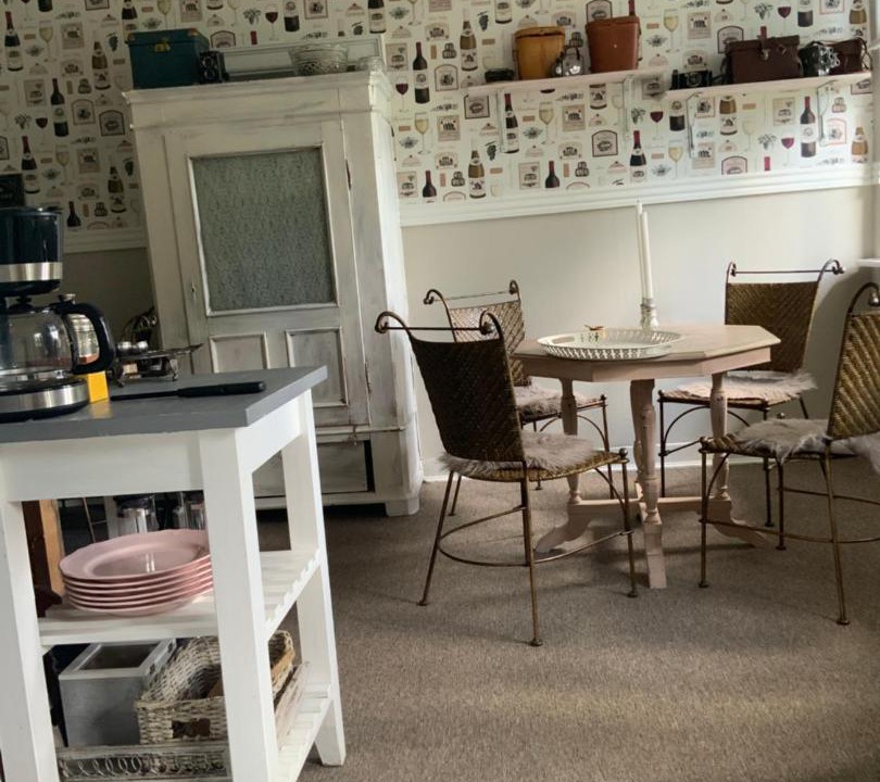 Photo of Others in Hong