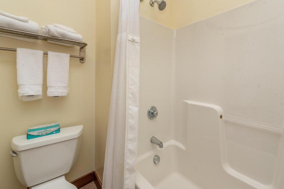 Photo of Bathroom in Thayerville