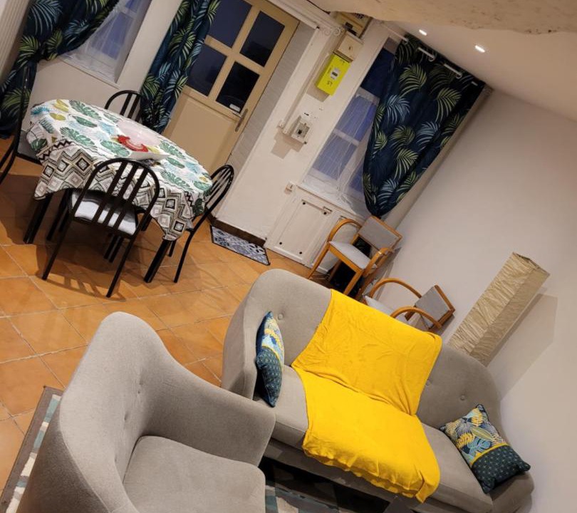 Photo of Livingroom in Coulanges-sur-Yonne