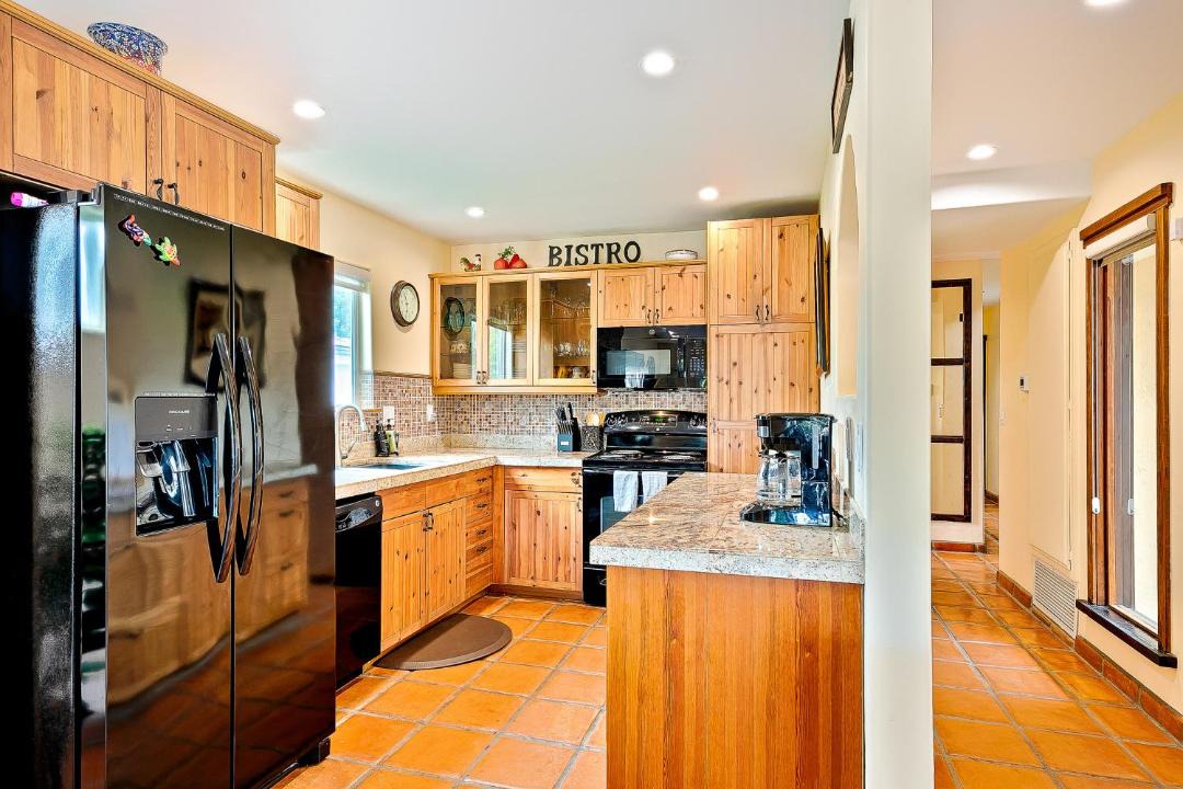 Photo of Kitchen in Bay Park