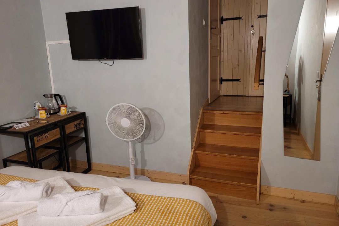 Photo of Others in Arbuissonnas