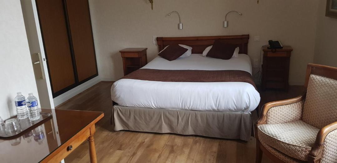 Photo of Bedroom in Ligny-le-Chatel