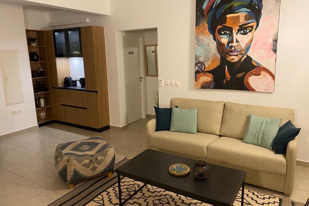 Photo of Livingroom in Cul de Sac