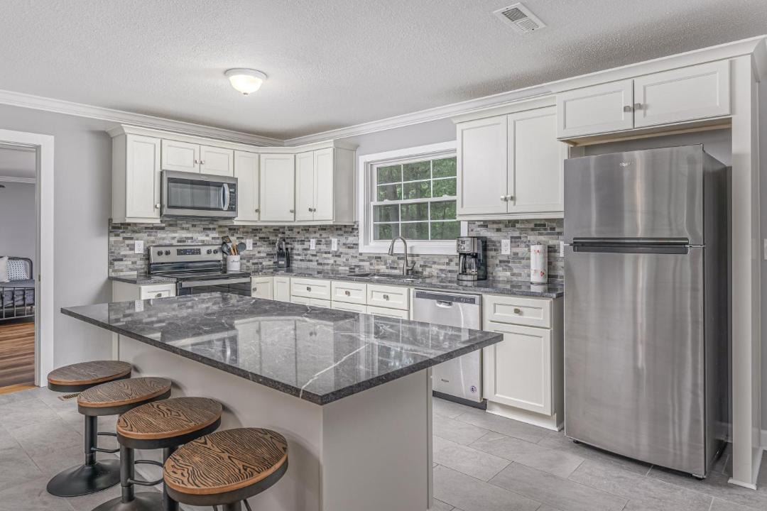 Photo of Others in Graysville