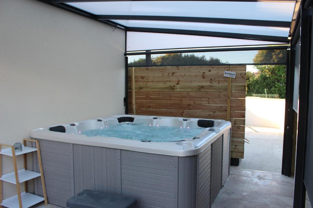 Photo of Others in Montans