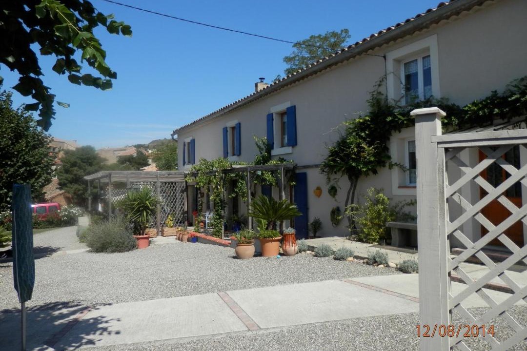 Photo of Buildings in Salsigne