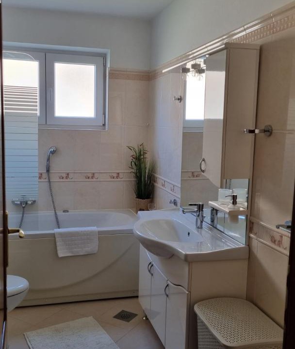 Photo of Bathroom in Mali Maj
