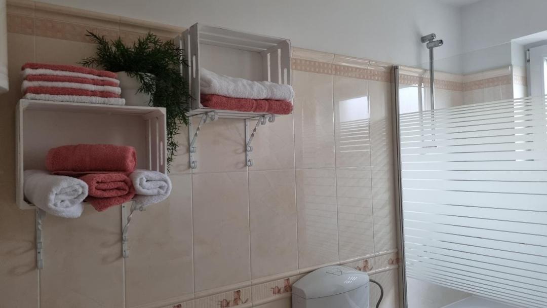 Photo of Bathroom in Mali Maj