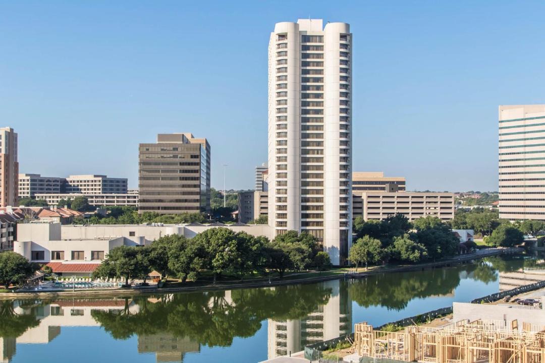 Photo of Buildings in Las Colinas