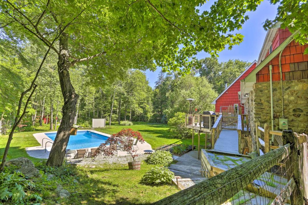 Photo of Others in Monroe